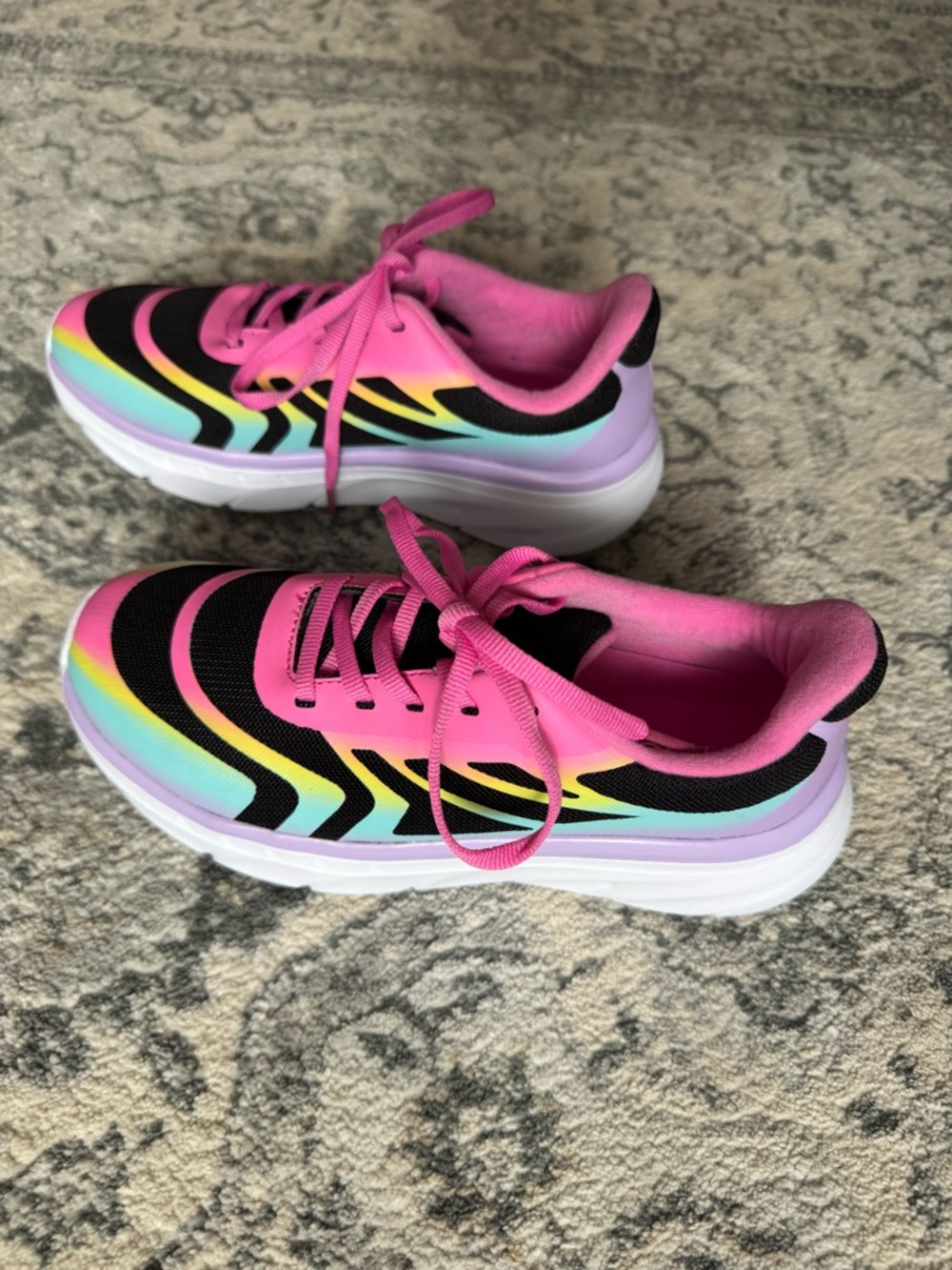 The Children’s Place Girls Rainbow Sneakers